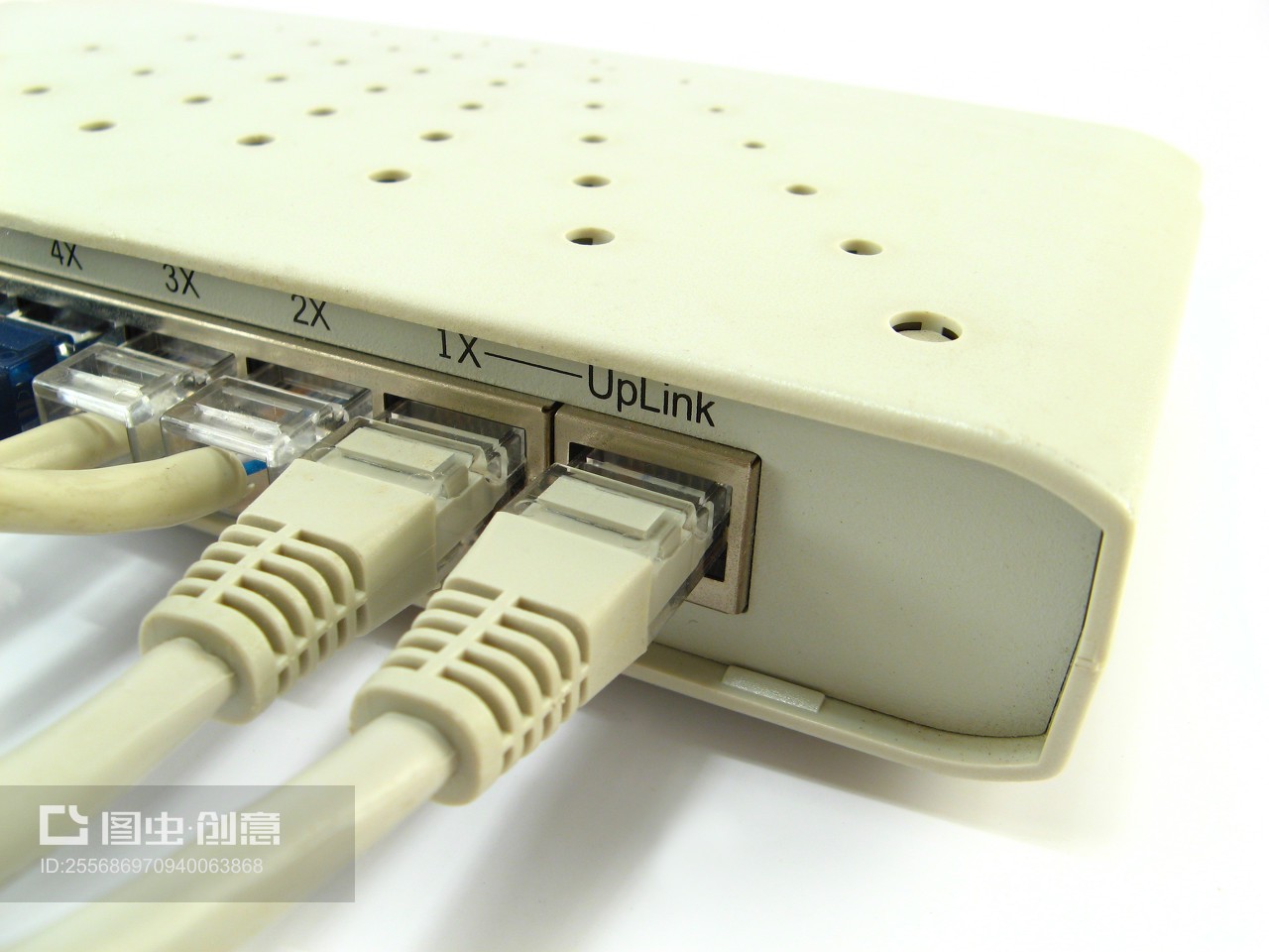 连接网络枢纽 五金工具在现代基础设施中的关键作用